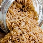 آشنایی با ۸ خاصیت برنج قهوه‌ای